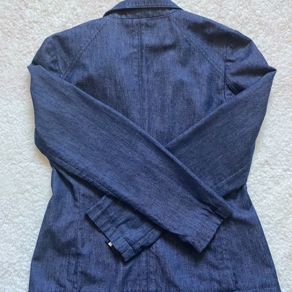 Express Ladies  Denim Vest - Picture 2 of 4